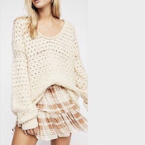 Free People Crashing Waves Beige Chunky Knit Nubby Pullover Sweater XS Wool